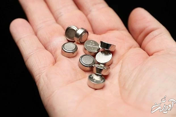 باتری دکمه ای